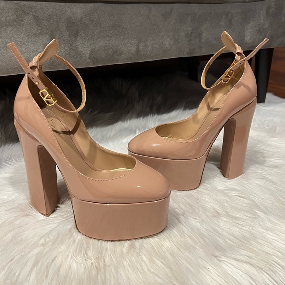 VALENTINO GARAVANI TAN-GO PLATFORM PUMP IN PATENT LEATHER 155 MM - Picture 2 of 10